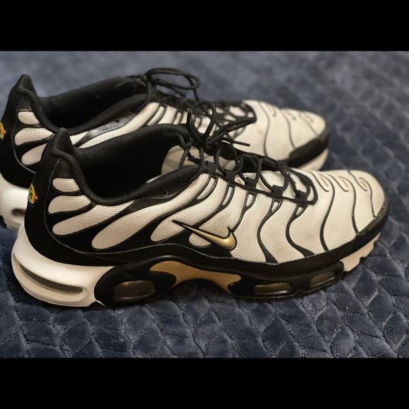 Nike Air Max Plus - Picture 4 of 9